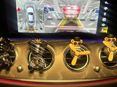 MERCEDES-BENZ E-CLASS - 4