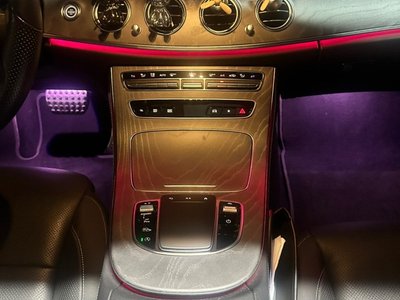 MERCEDES-BENZ E-CLASS - 6