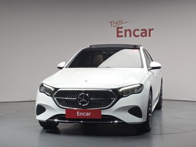 MERCEDES-BENZ E-CLASS - 2