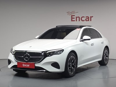MERCEDES-BENZ E-CLASS - 1