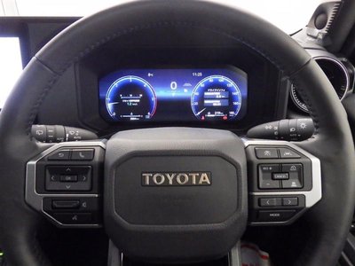 TOYOTA LAND CRUISER 250 - 10