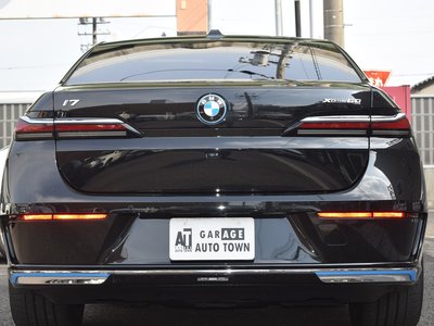 BMW I7 - 5