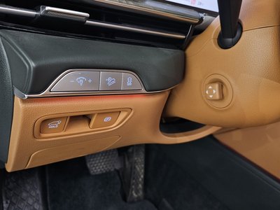 صورة مصغرة 31 لـ 2023 Genesis GV80