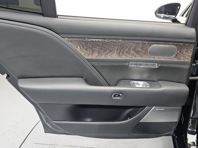 2023 Genesis G90 (RS4) thumbnail 15