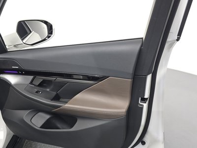 2024 BMW 5 SERIES — миниатюра 14