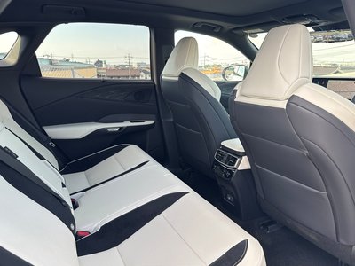 2025 Lexus RX — миниатюра 69