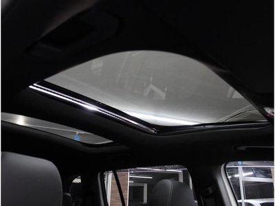 MERCEDES-BENZ GLB - 7