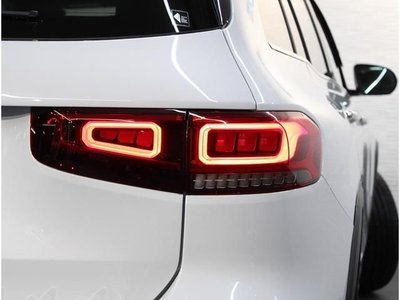 MERCEDES-BENZ GLB - 4