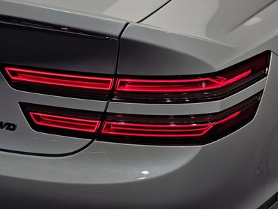GENESIS G80 (RG3) - 10