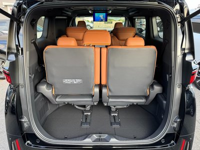 صورة مصغرة 78 لـ 2025 Toyota VELLFIRE