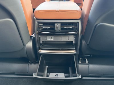 صورة مصغرة 73 لـ 2025 Toyota VELLFIRE