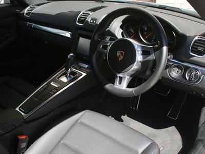 صورة 9 لـ 2015 Porsche CAYMAN
