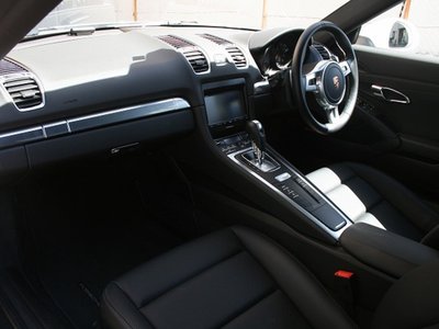صورة مصغرة 11 لـ 2015 Porsche CAYMAN