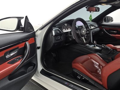 2018 BMW M4 — фото 10
