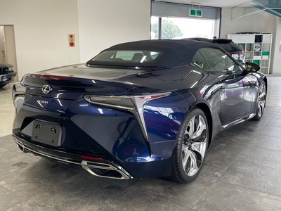 LEXUS LC CONVERTIBLE - 9