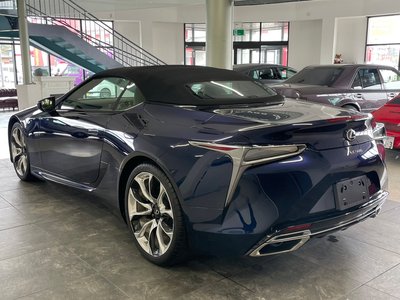 LEXUS LC CONVERTIBLE - 10
