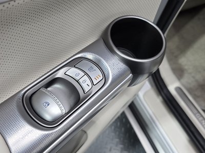صورة مصغرة 30 لـ 2023 Genesis GV60