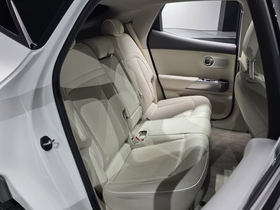 صورة مصغرة 17 لـ 2023 Genesis GV60