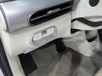صورة مصغرة 24 لـ 2023 Genesis GV60