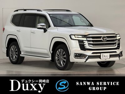 TOYOTA LAND CRUISER 300 - 1