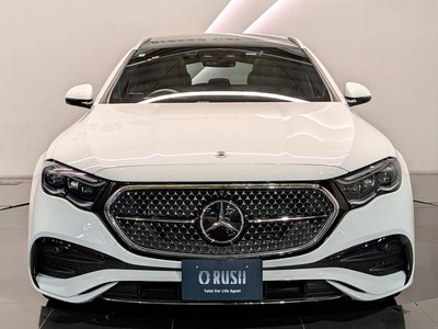 MERCEDES-BENZ E-CLASS - 10