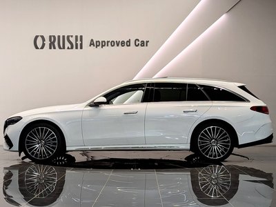 MERCEDES-BENZ E-CLASS - 8