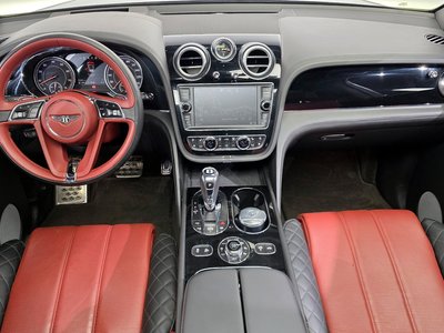 BENTLEY BENTAYGA - 5