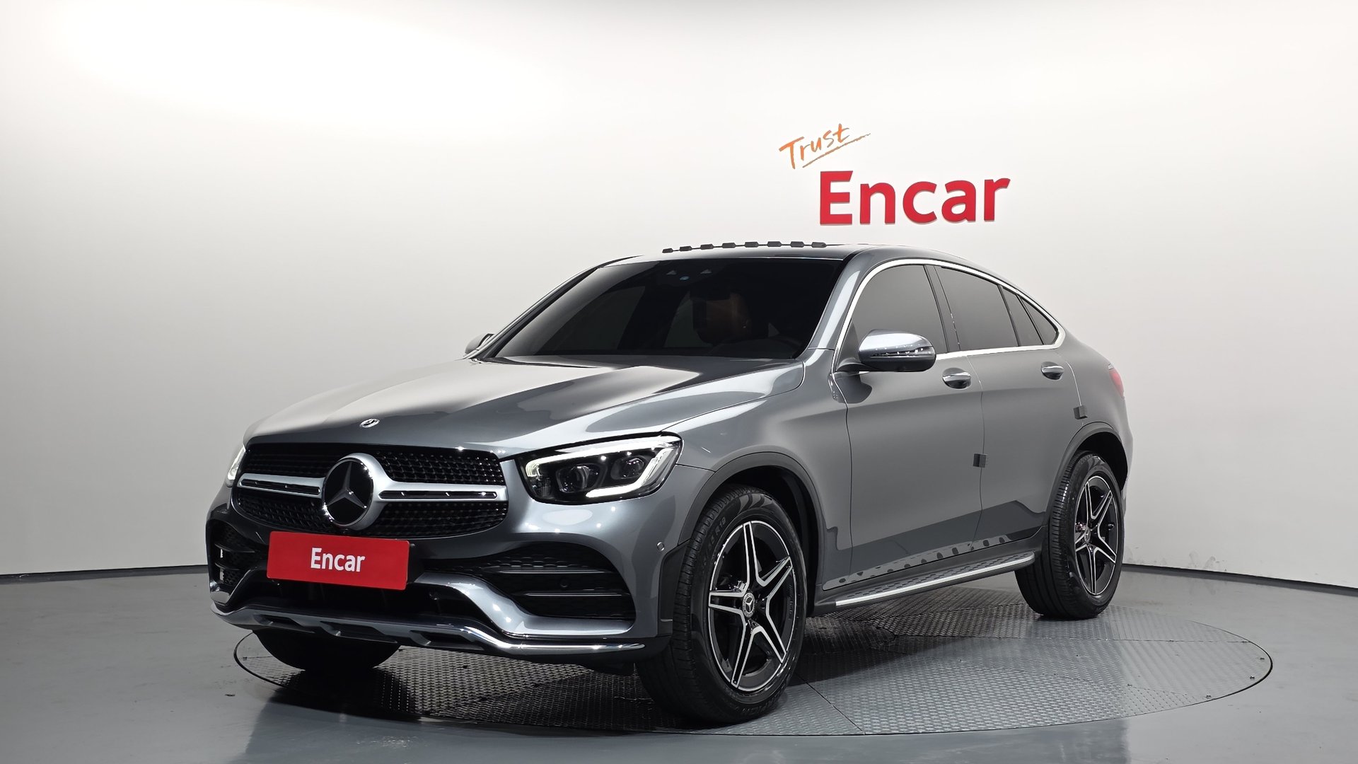 MERCEDES-BENZ GLC - View 1