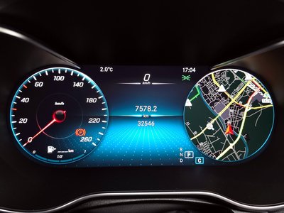 MERCEDES-BENZ GLC - 8