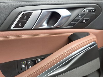 2020 BMW X6 缩略图 27
