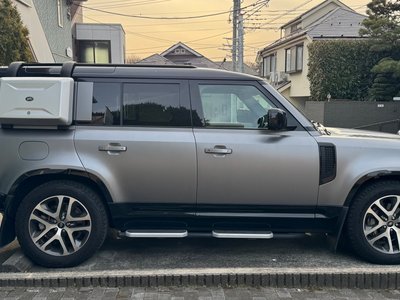 LAND ROVER DEFENDER - 3