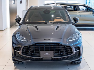 ASTON MARTIN DBX - 2