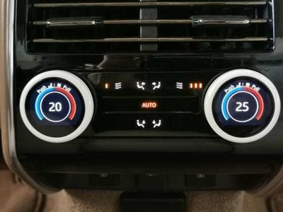 2024 LAND Rover RANGE ROVER — миниатюра 17