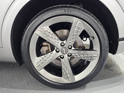 صورة 8 لـ 2021 Genesis GV70