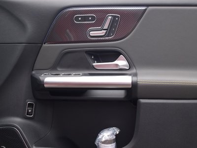 صورة مصغرة 15 لـ 2025 Mercedes-BENZ GLA AMG