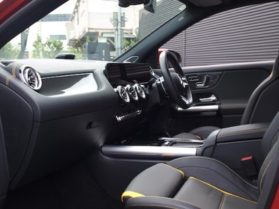 2025 Mercedes-BENZ GLA AMG photo 10