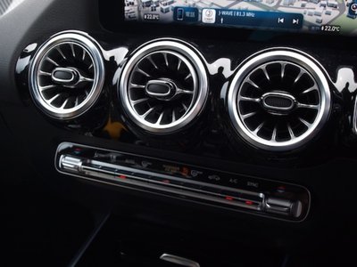 صورة مصغرة 26 لـ 2025 Mercedes-BENZ GLA AMG