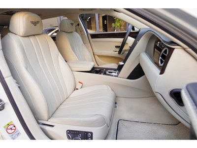 صورة مصغرة 17 لـ 2015 Bentley FLYING SPUR