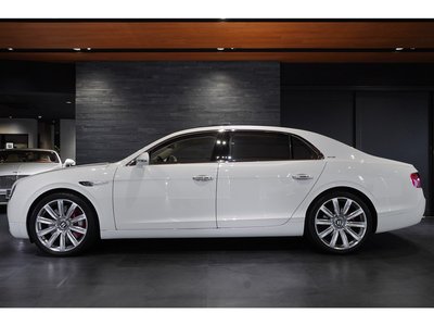 2015 Bentley FLYING SPUR 照片 7