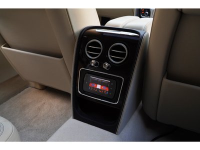 صورة مصغرة 46 لـ 2015 Bentley FLYING SPUR