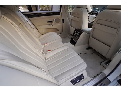 صورة مصغرة 21 لـ 2015 Bentley FLYING SPUR