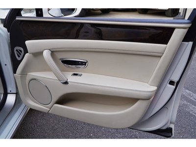 صورة مصغرة 36 لـ 2015 Bentley FLYING SPUR