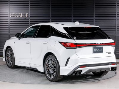 صورة مصغرة 43 لـ 2025 Lexus RX