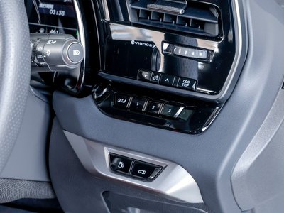 صورة مصغرة 61 لـ 2025 Lexus RX