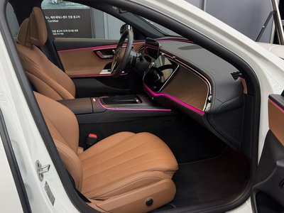 2025 Mercedes-BENZ E-CLASS 照片 3