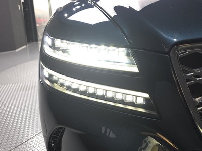 GENESIS G80 (RG3) - 9
