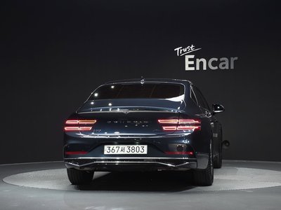 GENESIS G80 (RG3) - 4