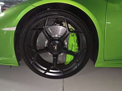 LAMBORGHINI HURACAN - 6