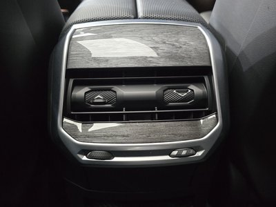 صورة مصغرة 32 لـ 2023 BMW 7 SERIES