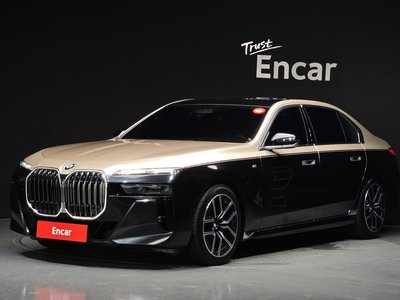 صورة 1 لـ 2023 BMW 7 SERIES